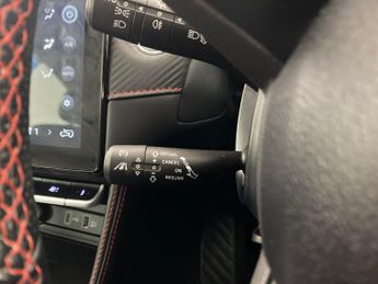 MG MG ZS 72.6kWh Trophy Connect Long Range (156 ps) - NAV - BLIND SPOT AS