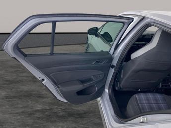 Volkswagen Golf 2.0 TDI GTD DSG (200 ps) - PADDLE SHIFT - SPORTS SEATS - PRIVACY