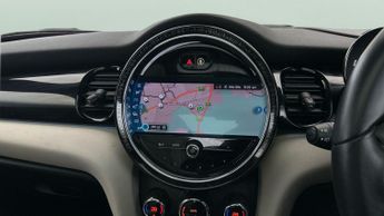 Mini Electric Hatch Cooper SE 32.6kWh Level 3 (184 ps) - HEATED SEATS - INTERIOR LIG