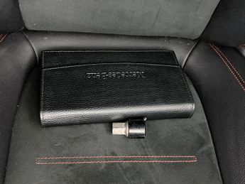 Mercedes-Benz EQA EQA 350 66.5kWh AMG Line 4MATIC (292 ps) - ADAPTIVE LIGHTS - HEA