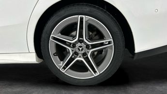 Mercedes-Benz CLA 1.3 CLA180 AMG Line (Premium Plus 2) Coupe 7G-DCT (136 ps) - DRI