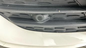 Mercedes-Benz CLA 1.3 CLA180 AMG Line (Premium Plus 2) Coupe 7G-DCT (136 ps) - DRI