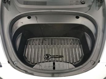 Tesla Model 3 Saloon RWD (241 bhp) - PARK ASSIST - LED - REVERSE CAM