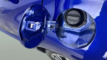 Toyota Yaris 1.5 VVT-h Design E-CVT (116 ps) - BLUETOOTH - AIR CON - DAB