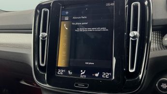 Volvo XC40 1.5h T5 Twin Engine Recharge 10.7kWh R-Design Pro Plug-in (262 p