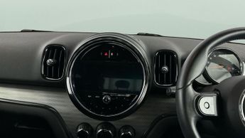 Mini Countryman 1.5 10kWh Cooper SE Exclusive Plug-in ALL4 (222 ps) - CRUISE