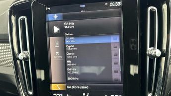 Volvo XC40 2.0 D4 R-Design Pro AWD (190 ps) - CLIMATE CONTROL - DAB