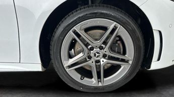 Mercedes-Benz A Class 1.3 A250e 15.6kWh AMG Line (Premium 2) Plug-in 8G-DCT (218 ps) -