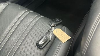 Honda Zr-v 2.0 h i-MMD Advance eCVT (184 ps) - CARPLAY - BOSE - LED