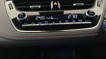 Toyota Corolla 1.8 VVT-h Excel CVT (122 ps) - HEATED SEATS - LANE DEPARTURE ALE