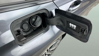 BMW 3 Series 2.0 320i M Sport Touring (184 ps) - PERFORMANCE CONTROL