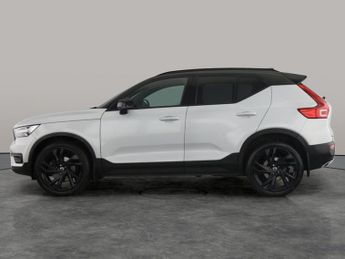 Volvo XC40 2.0 D4 R-Design Pro AWD (190 ps) - CLIMATE CONTROL - DAB