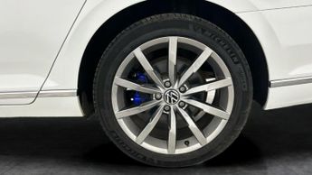 Volkswagen Passat 1.4 TSI 13kWh GTE Advance Plug-in DSG (218 ps) - PRIVACY GLASS -