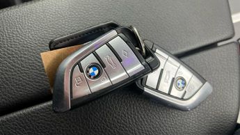 BMW 5 Series 2.0 520d MHT M Sport Touring Steptronic (190 ps) - PERFORMANCE C