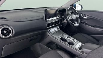 Hyundai Kona 64kWh Premium (10.5kW Charger) (204 ps) - HEATED SEATS - HEATED 