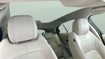 Jaguar I-PACE 400 90kWh HSE 4WD (400 ps) - MERIDIAN AUDIO - NAV - WIFI