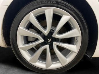 Tesla Model 3 (Dual Motor) Long Range 4WDE (346 ps) - PARK ASSIST - LED - REVE