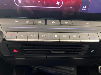 Vauxhall Astra 1.6 12.4kWh GS Sports Tourer Plug-in (180 ps) - KEYLESS ENTRY - 