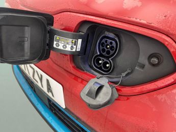 Kia Niro 39kWh 2 (134 bhp) - CRUISE - PADDLE SHIFT - 17IN ALLOYS