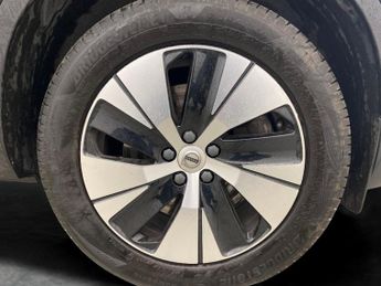 Volvo XC40 1.5h T4 Recharge 10.7kWh Core Plug-in (211 ps) - LANE DEPARTURE 