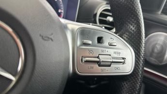 Mercedes-Benz E Class 2.0 E300d AMG Line Night Edition (Premium Plus) G-Tronic+ (245 p