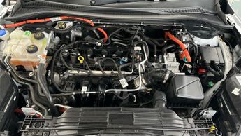 Ford Kuga 2.5h Duratec ST-Line X Edition CVT (190 ps) - NAV - HEATED STEER