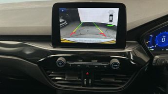 Ford Kuga 2.5h Duratec ST-Line X Edition CVT (190 ps) - NAV - HEATED STEER