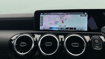 Mercedes-Benz A Class 1.3 A180 SE (Executive) 7G-DCT (136 ps) - COMFORT PACK - LANE DE