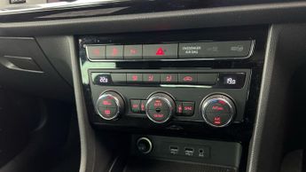 Seat Ateca 1.5 TSI EVO FR DSG (150 ps) - PADDLE SHIFT - CLIMATE CONTROL