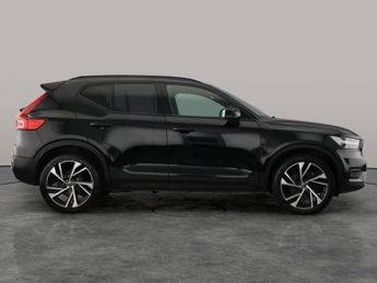 Volvo XC40 1.5h T5 Twin Engine Recharge 10.7kWh R-Design Pro Plug-in (262 p