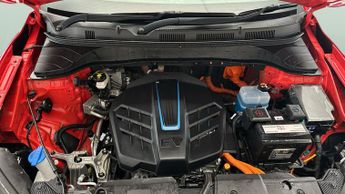 Hyundai Kona 64kWh Premium (10.5kW Charger) (204 ps) - HEATED SEATS - HEATED 