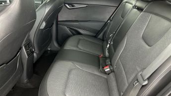 Kia Niro 64.8kWh 4 (201 bhp) - HEATED SEATS - HEATED STEERING - BLIND SPO