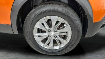 Peugeot E-2008 50kWh Active Premium + (7kW Charger) (136 ps) - CRUISE - SPEED L