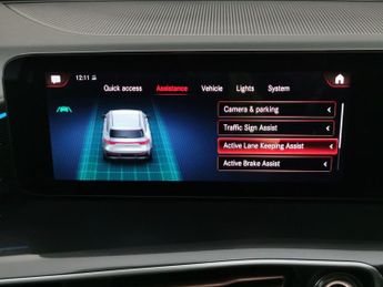 Mercedes-Benz EQC EQC 400 80kWh AMG Line (Premium) 4MATIC (408 ps) - LED - REVERSE