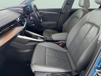 Audi A3 1.4 TFSIe 40 Sport Sportback Plug-in S Tronic 13kWh (204 ps) - M