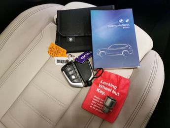 BMW iX3 80kWh M Sport Pro (286 ps) - HUD - PARK ASSIST - HK AUDIO