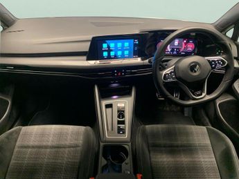 Volkswagen Golf 2.0 TDI GTD DSG (200 ps) - PADDLE SHIFT - SPORTS SEATS - PRIVACY