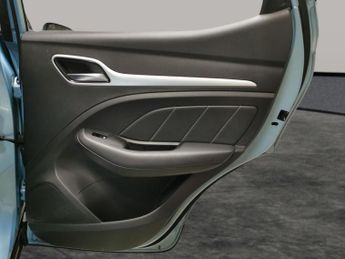 MG MG ZS 44.5kWh Exclusive (143 ps) - NAV - BLIND SPOT ASSIST - LANE DEPA