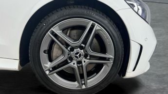 Mercedes-Benz C Class 2.0 C300d AMG Line (Premium) Cabriolet G-Tronic+ (245 ps) - SELF