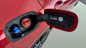 Mercedes-Benz C Class 2.0 C220d AMG Line (Premium) G-Tronic+ (194 ps) - SELF PARK - LE