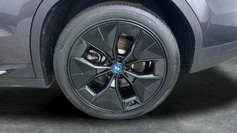 BMW iX3 80kWh Premier Edition (286 ps) - LEATHER - NAV - HEATED SEATS