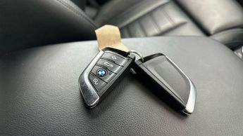 BMW iX3 80kWh Premier Edition (286 ps) - LEATHER - NAV - HEATED SEATS