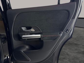 Mercedes-Benz EQA EQA 250+ 70.5kWh AMG Line (190 ps) - HEATED SEATS - NAV - MIRROR