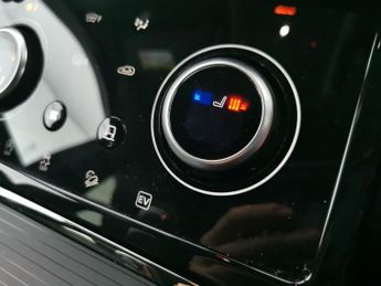 Land Rover Range Rover Evoque 1.5 P300e 12.2kWh R-Dynamic S Plug-in 4WD (309 ps) - REVERSE CAM