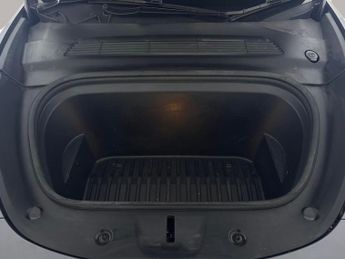 Tesla Model Y SUV RWD (346 ps) - REVERSE CAM - NAV - LEATHER