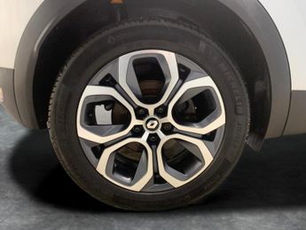 Renault Captur 1.6 E-TECH 9.8kWh techno Plug-in (160 ps) - BLUETOOTH - CRUISE