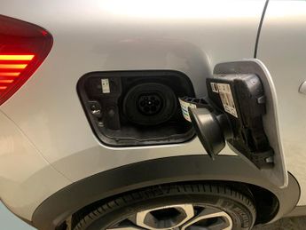 Renault Captur 1.6 E-TECH 9.8kWh techno Plug-in (160 ps) - BLUETOOTH - CRUISE