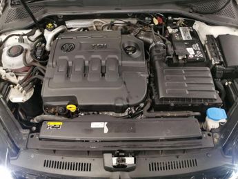 Volkswagen Golf 2.0 TDI GTD DSG (184 ps) - ACTIVE LANE ASSIST - KEYLESS ENTRY - 