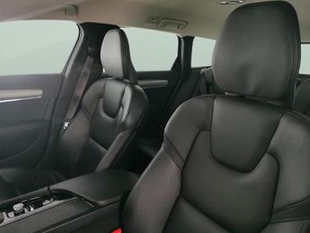 Volvo V90 2.0 T4 GPF Momentum (190 ps) - SENSUS SAT NAV - KEYLESS ENTRY - 