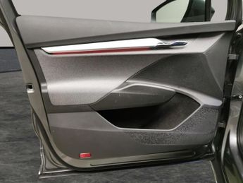 Skoda Enyaq 62kWh 60 (DC120kW) (179 ps) - WIFI - BLUETOOTH - CRUISE